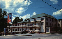 Lanes Privateer Motor Inn Postcard
