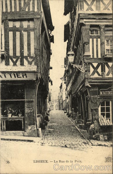 La Rue de la Paix Lisieux France