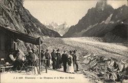 Le Chapeau et la Mer de Glace Postcard