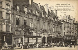 Rue Saint-Antoine Postcard