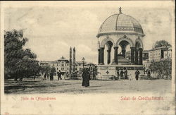 Constantinople - Place de l'Hippodrome Istanbul, Turkey Greece, Turkey, Balkan States Postcard Postcard