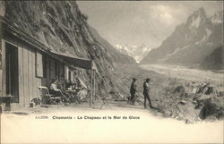 La Chapeau et la Mer de Glace Postcard