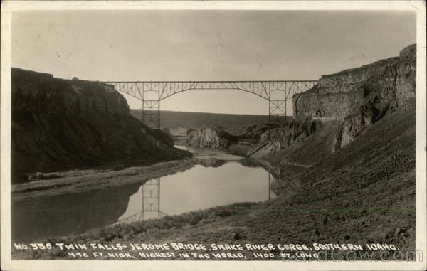 No. 556. Twin Falls - Jerome Bridge, Snake River Gorge, Southern Idaho.