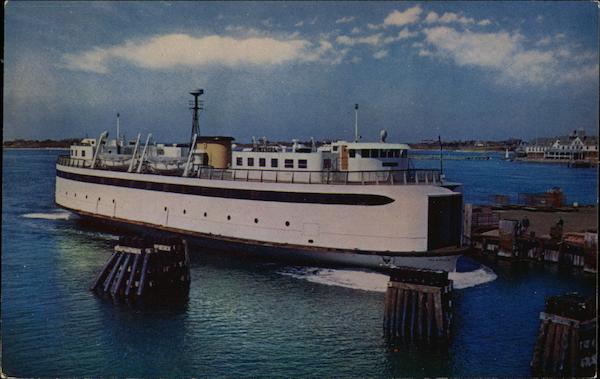 The Islander Woods Hole Massachusetts Hugo poisson