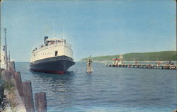 Port Jefferson - Bridgeport Ferry Postcard