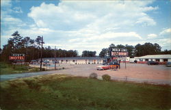 Hunt's Motel Postcard