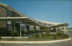 Groton Motor Inn, a Knott Hotel Postcard