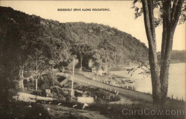 Roosevelt Drive along Housatonic River Connecticut