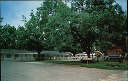 Crystal Motel and Glass House Restaurant Glennville, GA Postcard Postcard Postcard