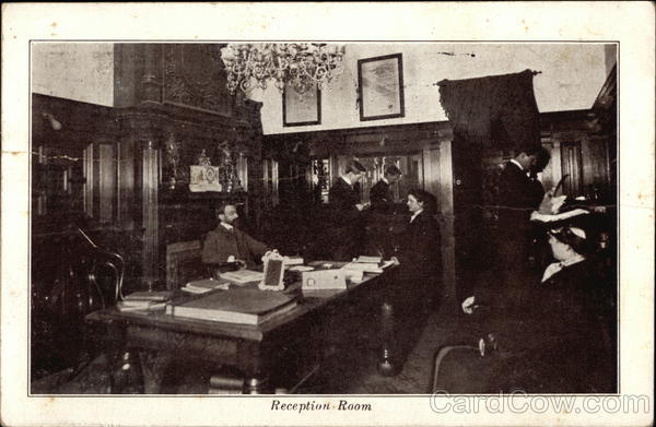 R. D. Pratt, Optometrist - Reception Room Harrisburg Pennsylvania