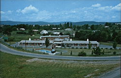 Huck Finn Motel Postcard