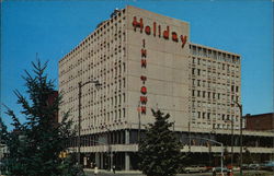 Holiday Inn Town Postcard