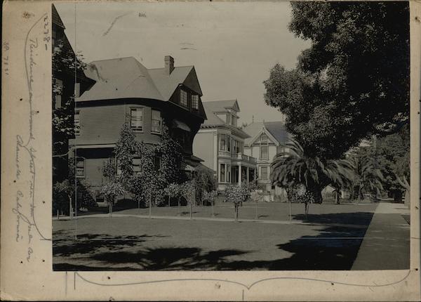 Residence Near San Jose Avenue Alameda California