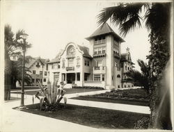 Residence in Chester Place 24th st. Entrance Rare Original Photograph Los Angeles, CA Original Photograph Original Photograph Original Photograph