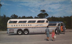 America's Favorite Bus: The Super Scenicruiser America's Favorite Bus: The Super Scenicruiser