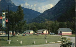 Dogwood Motel Hope, BC Canada British Columbia Postcard Postcard Postcard