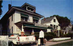 Thieme's Inn and Dining Room, Richmond Road Williamsburg, VA Postcard Postcard