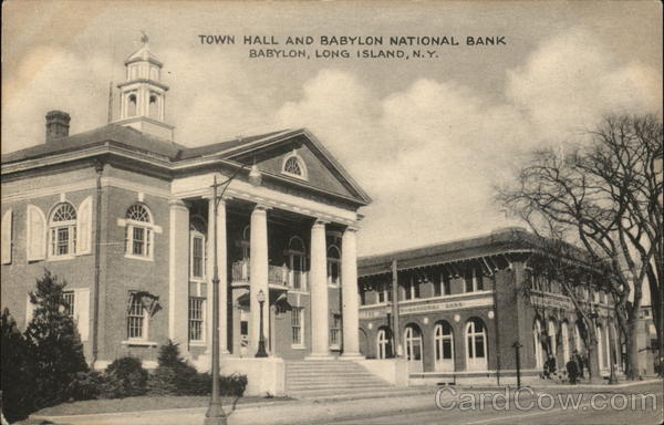 Town Hall & Babylon National Bank, Long Island New York Postcard