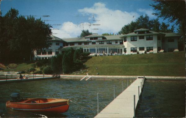 South Shore Inn at Lake Wawasee Syracuse Indiana
