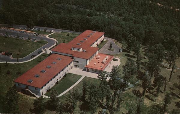 Kenlake Hotel, Kentucky Lake State Park Hardin