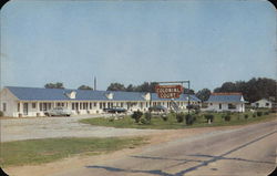 Colonial Court Perry, GA Postcard Postcard Postcard