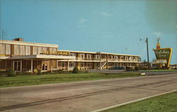 Holiday Inn North (No. 2) Postcard