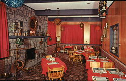 Breezy Acres Motel Restaurant and Lounge Postcard