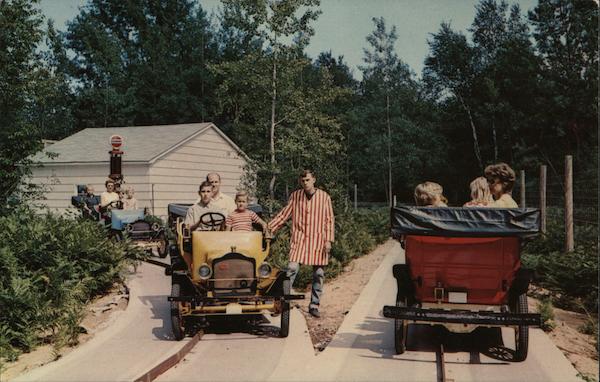 Riding the Old Time Autos, Deer Acres Pinconning Michigan