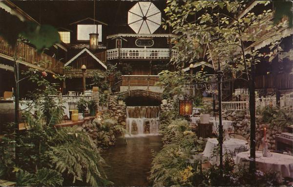 Dining Room, Brookdale Lodge California Mike Roberts