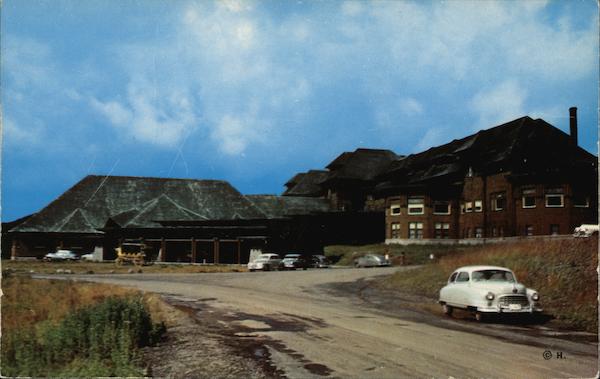 Canyon Hotel Yellowstone National Park Montana
