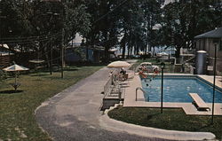 Worth Motor Lodge Postcard