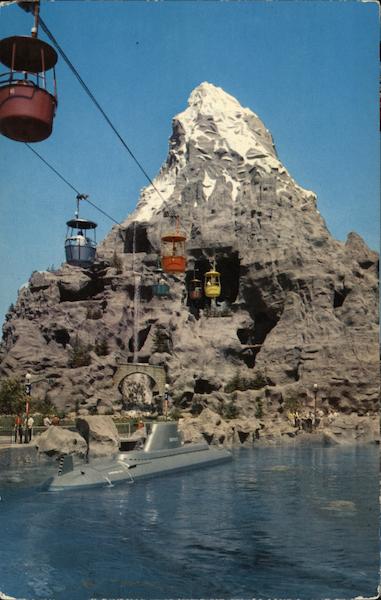 Submarine and Matterhorn Disney