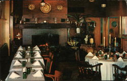 Hedge's Nine Mile Point Hotel - Lodge Room Postcard
