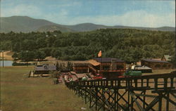 Skimobile and Base Station, Presidential Range in Background Postcard