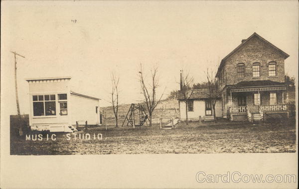 Music Studio Mount Calvary Wisconsin