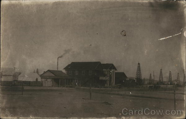 Oil Field & Bulidings Oil Wells