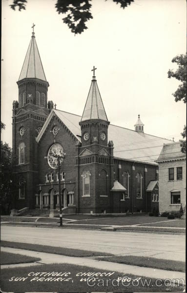 Catholic Church Sun Prairie, WI Postcard