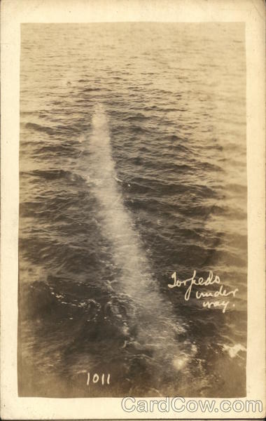 Torpedo Under Way Military