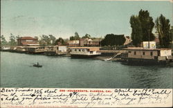 Houseboats Houseboats