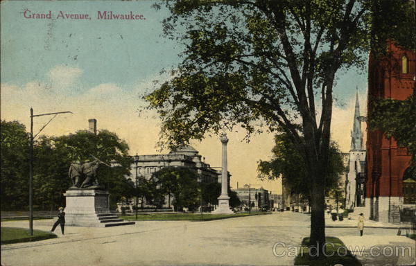 Grand Avenue Milwaukee Wisconsin