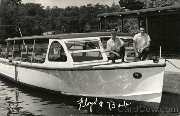 Floyd & Bob on Tour Boat Wisconsin Dells