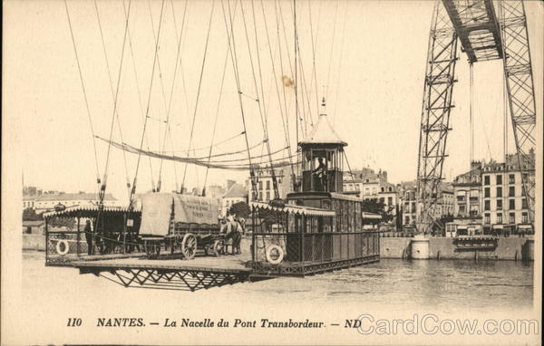 La Nacelle du Pont Transbordeur Nantes France