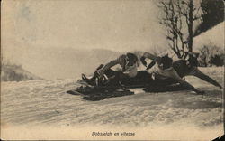 Bobsleigh en vitesse (Bobsled) Switzerland Postcard Postcard