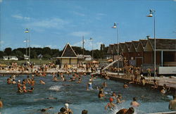 Pollack Memorial Pool Oshkosh, WI Postcard Postcard Postcard