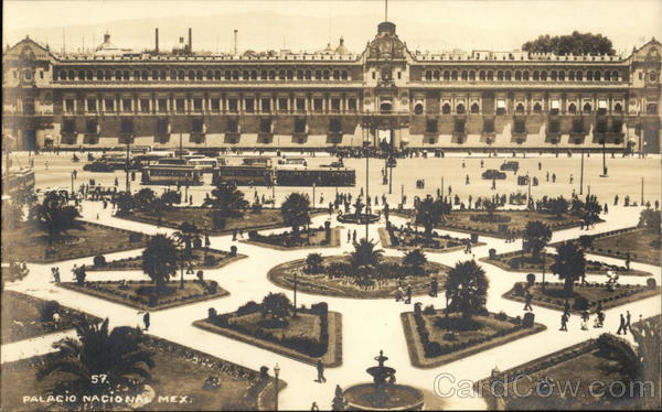 Palacio Naciona,l With Formal Gardens Mexico City DF