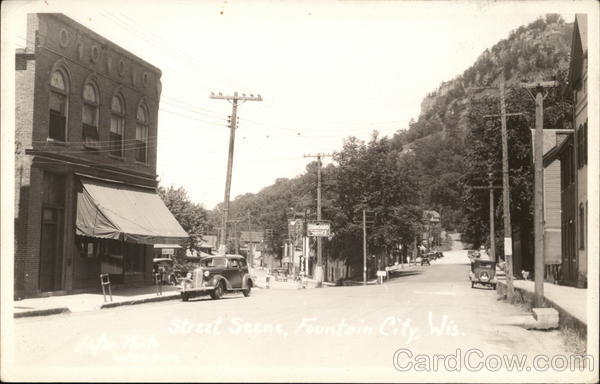 Street Scene Fountain City Wisconsin
