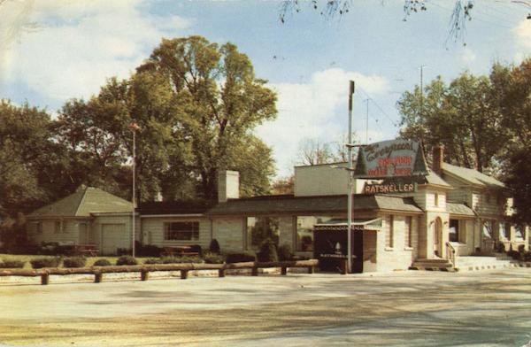 The Evergreens , Route 31 Dundee Illinois