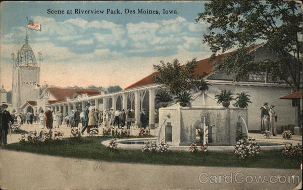 Scene at Riverview Park Des Moines Iowa