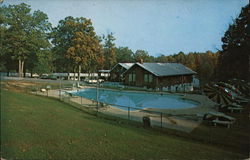 Strickland's Motor Lodge and Restaurant Postcard