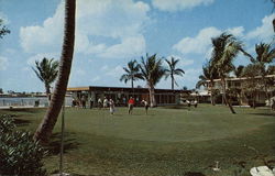 El Clair Apartments, 511 Bayshore Drive Postcard